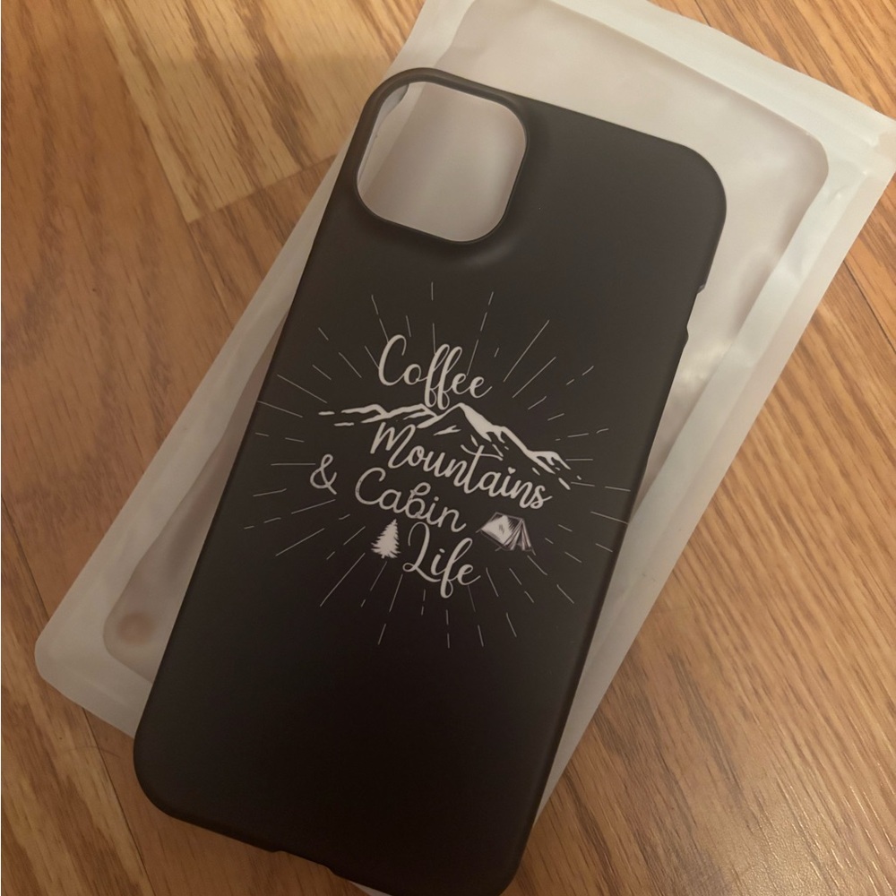 Black Phone Case with Mountain Design for  iPhone 15plus NEW